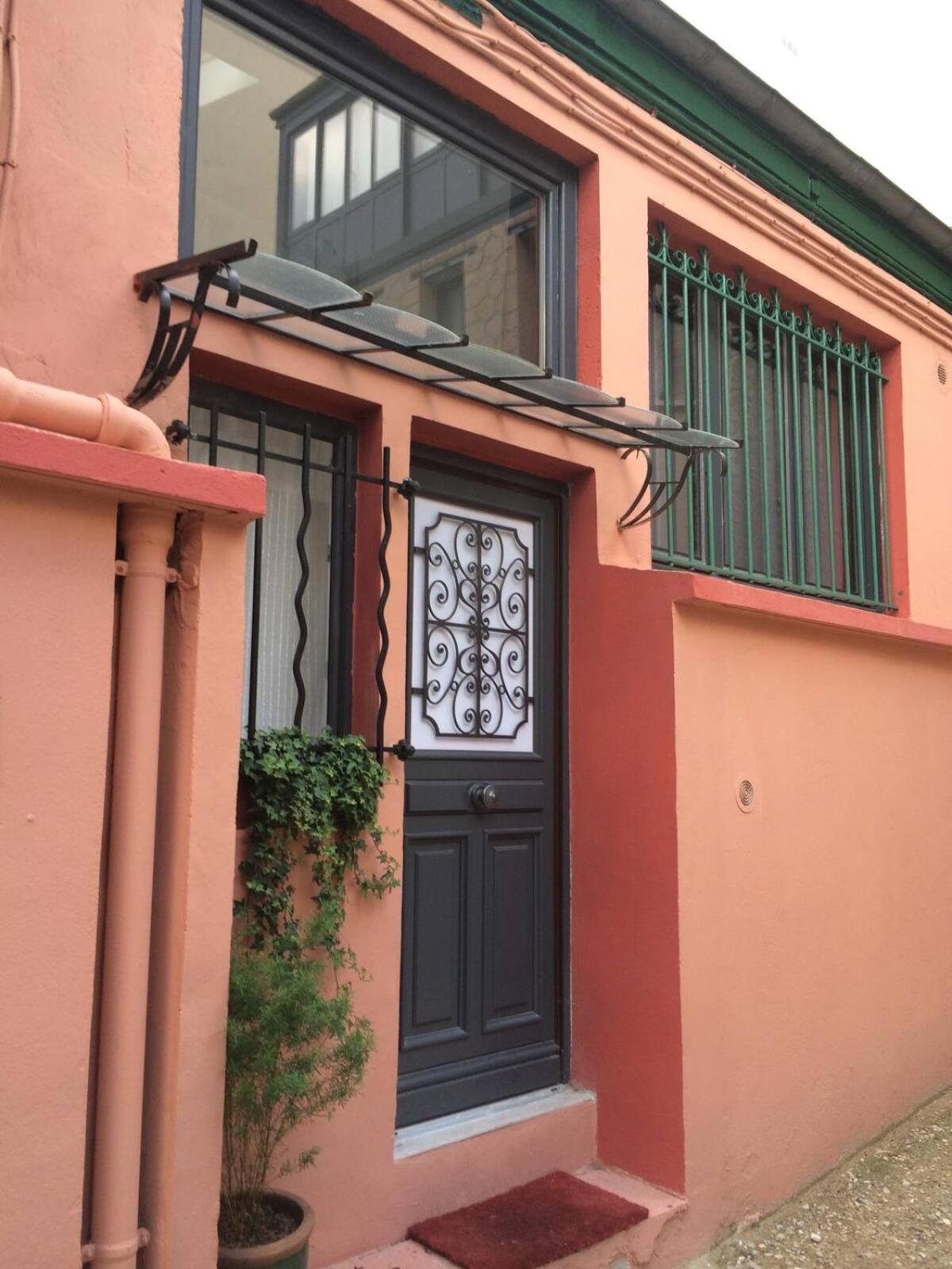 Lovely Little Duplex House Parigi