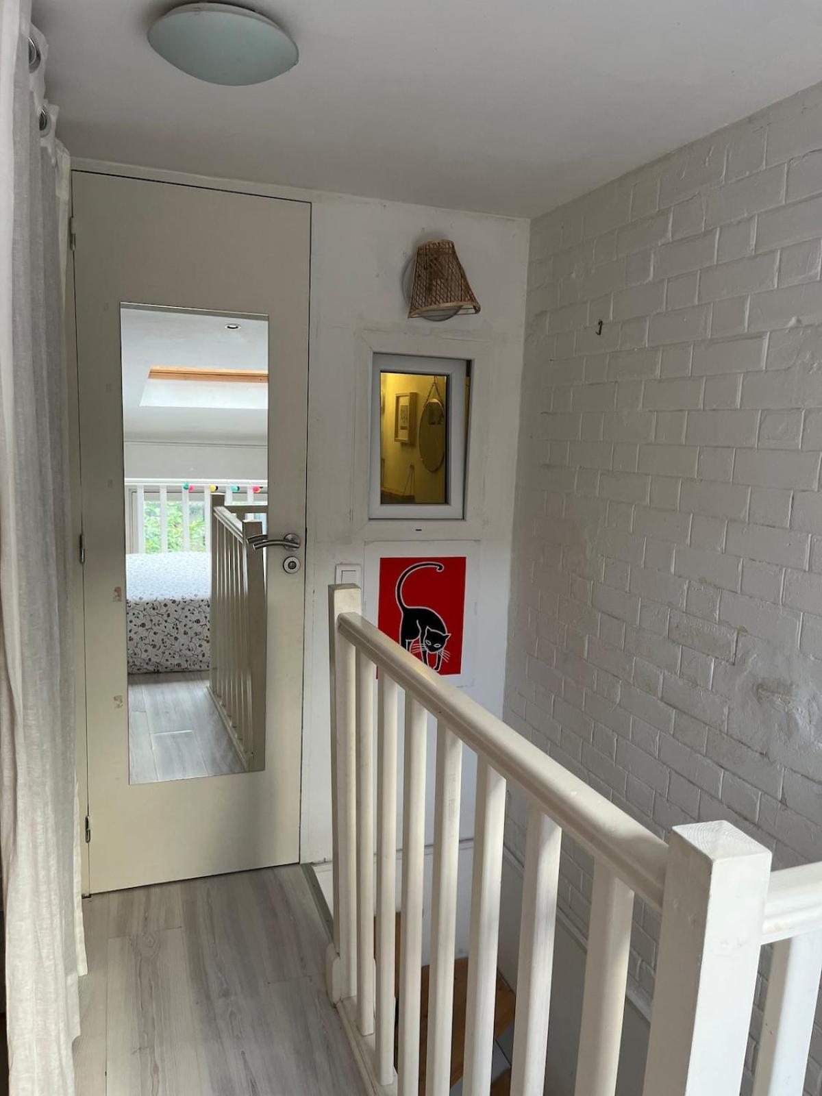 Lovely Little Duplex House *